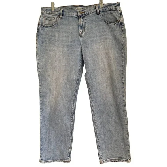 OLD NAVY Women's Maya Blue Mid-rise Boyfriend Straight Legs Jeans Sz 14 Petite - Picture 5 of 5